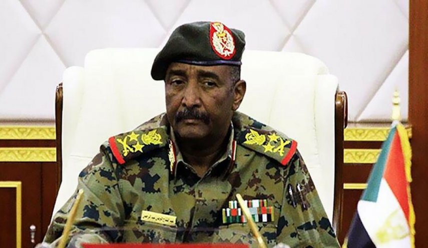 الحكومة السودانية: نحن السلطة الشرعية وقرارات البرهان غير دستورية
