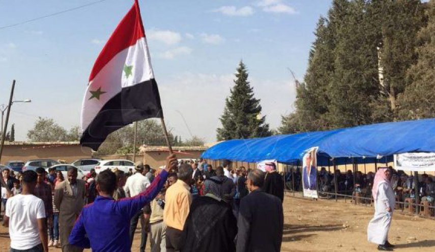 وقفة احتجاجية رفضاً للتواجد الأمريكي والتركي بالقامشلي