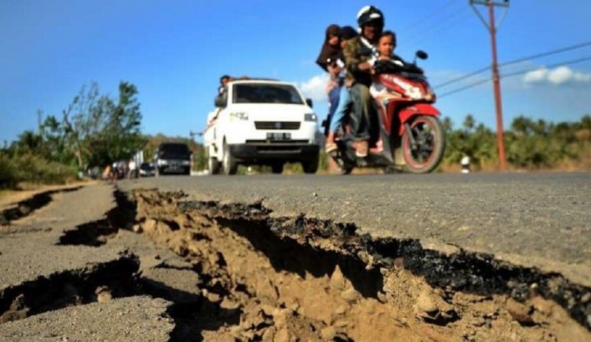 هزة أرضية بقوة 5.8 تضرب جزر تانيمبار جنوبي إندونيسيا