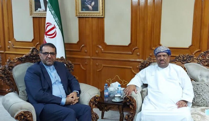 تأكيد إيراني-عماني على تعزيز العلاقات التجارية