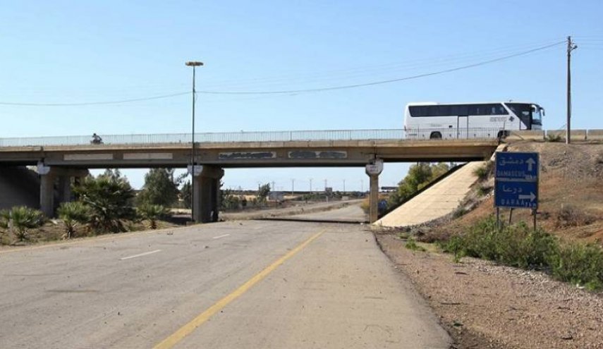 إزالة الحواجز والنقاط العسكرية من طريق دمشق- درعا القديم