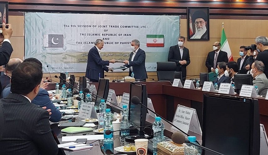 إتفاق بين طهران وإسلام آباد لتفعيل التجارة الحرة المشتركة