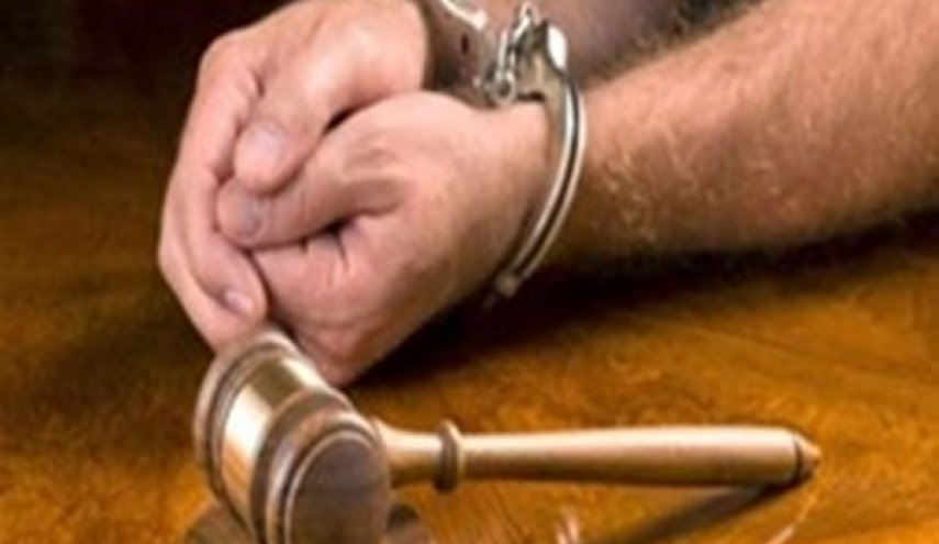 إعتقال عناصر من زمرة مناهضة للثورة في اصفهان