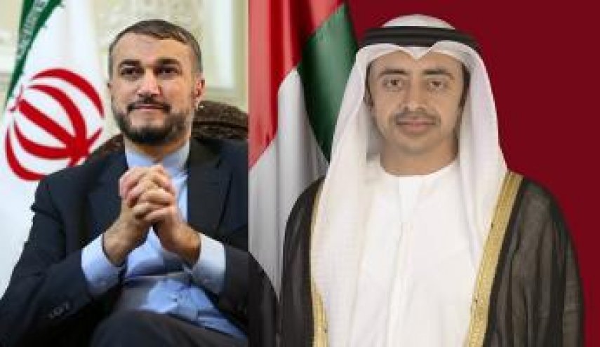 اتصال هاتفي بين وزيري خارجية ايران والإمارات