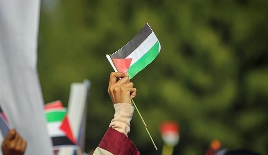 لجنة المتابعة تدين قرار بريطانيا ضد 'حماس' بأشد العبارات