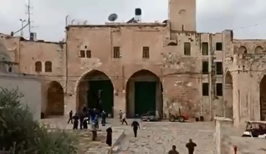 حماس والجهاد والمقاومة الشعبية يباركون العملية البطولية في القدس