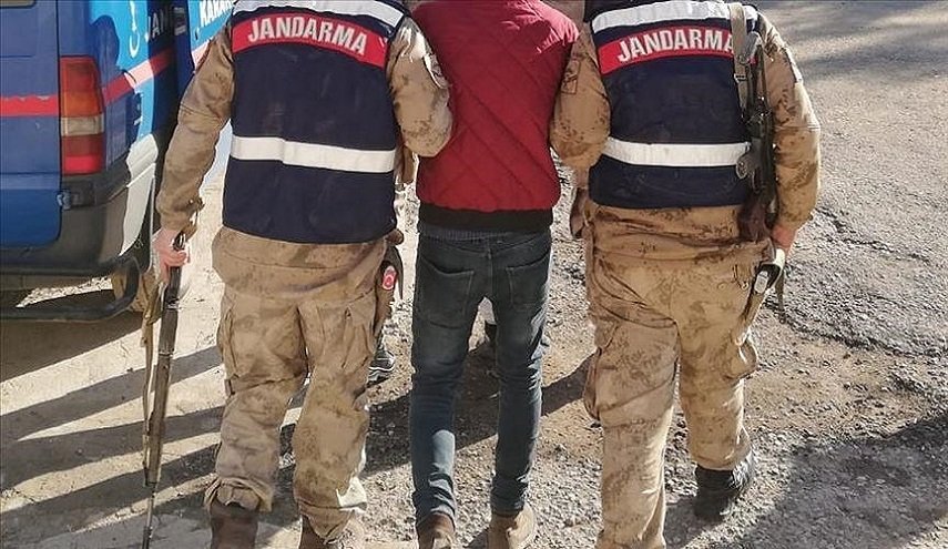 أزمة متواصلة..ضبط 42 مهاجرا شمال غربي تركيا
