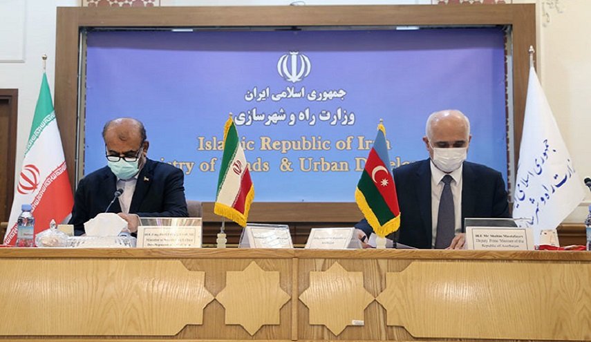 نائب رئيس وزراء أذربيجان: باكو عازمة على تطوير العلاقات مع طهران