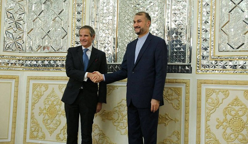 رافائيل غروسي يلتقي في طهران بوزير الخارجية الإيراني