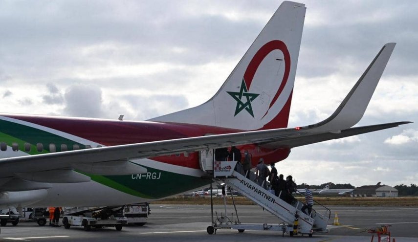 المغرب يعلق الرحلات الجوية مع فرنسا وجنوب أفريقيا

