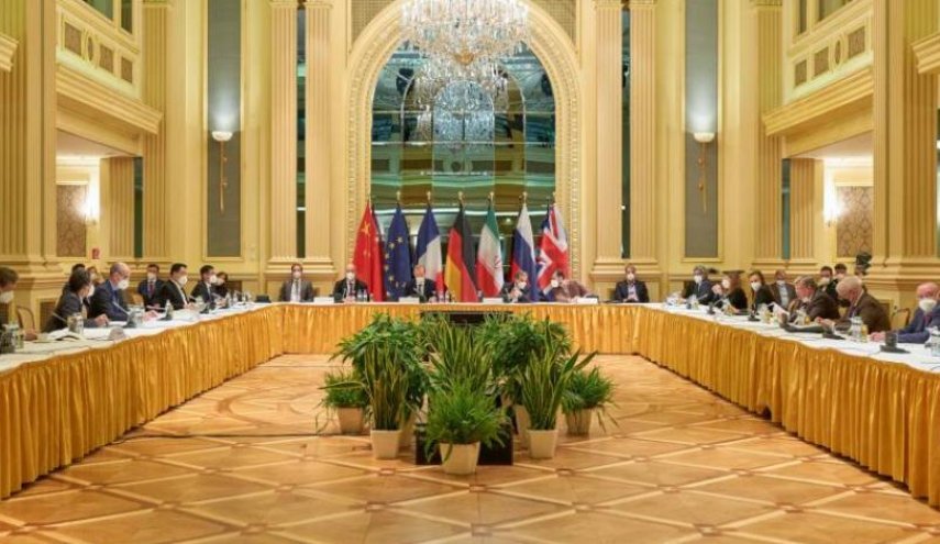 مفاوضات فيينا..استئناف عمل الخبراء بشأن رفع الحظر عن ايران
