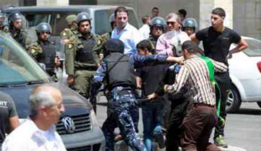 مواجهات عنيفة بين أمن السلطة الفلسطينية ومواطنين في مخيَّم جنين
