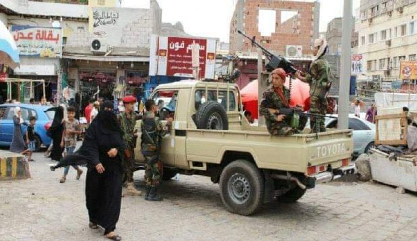 قطع طرق واحتجاجات غاضبة في عدن ضد تحالف العدوان