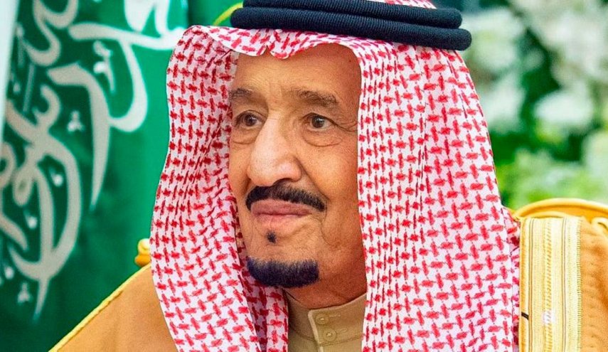 الملك السعودي يدعو قادة مجلس التعاون لحضور القمة الـ 42