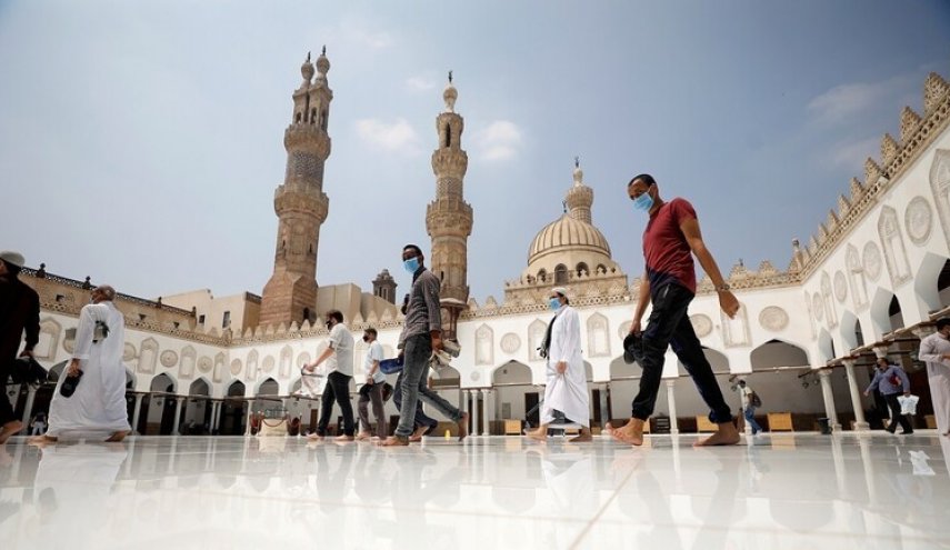 مصر.. صدور قرار جديد حول صلاة الجنازة
