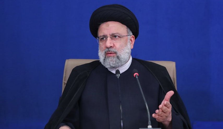 دستور رییس‌جمهوری به دستگاه‌های مسئول برای برخورد با عوامل مداخله‌گر در بازار ارز 