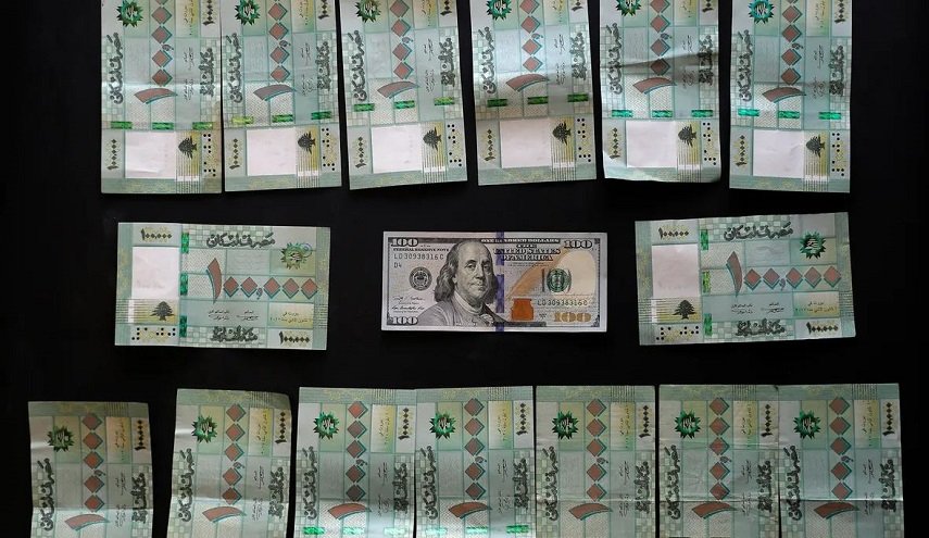 لبنان يعلن سعر الصرف الجديد للسحب من الودائع الدولارية