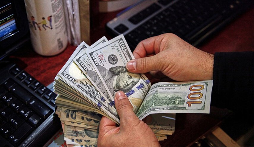 ارتفاع قياسي مجدد للدولار في لبنان.. الاعلى منذ 2019
