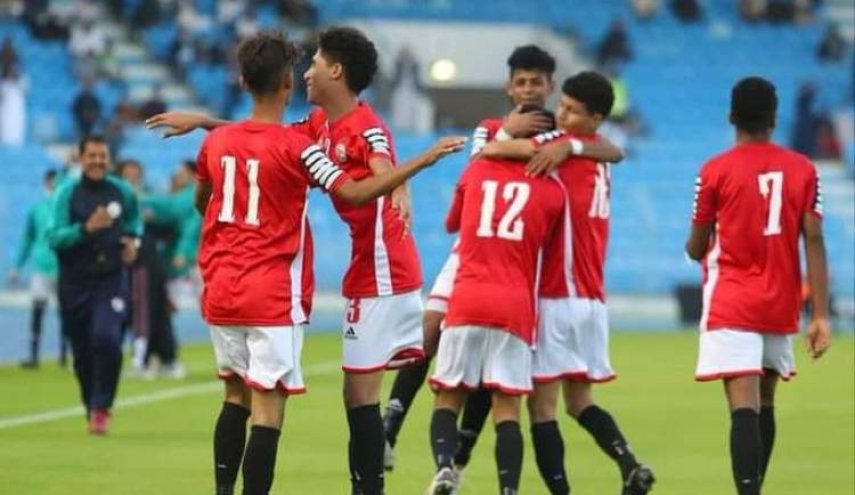 اليمن ينتزع كأس بطولة غرب آسيا من السعودية
