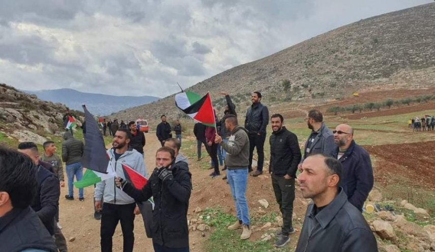 عشرات الإصابات خلال مواجهات مع الاحتلال في نابلس