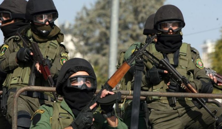 السلطة الفلسطينية تحاكم 35 ناشطاً في يوم واحد