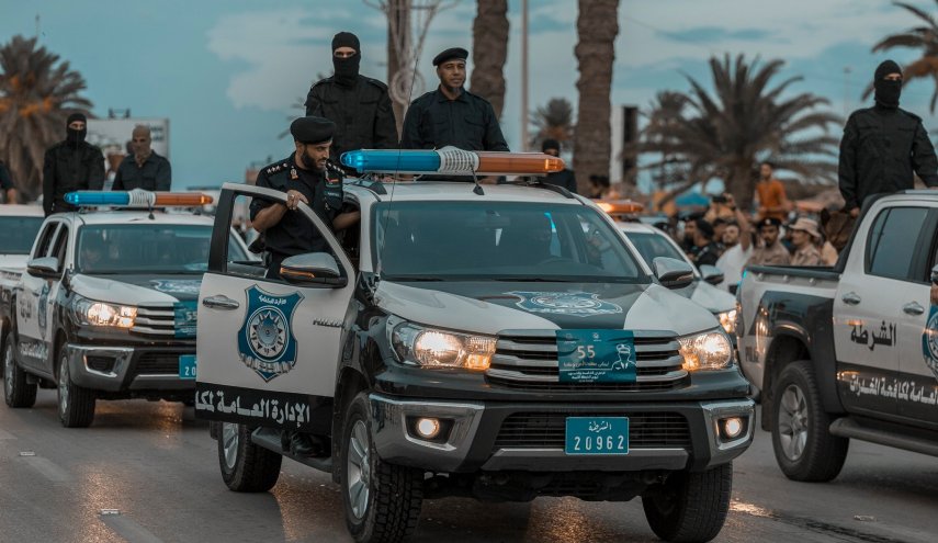 ليبيا.. الإعلان عن تحرير 1300 مصري في حملة أمنية واسعة
