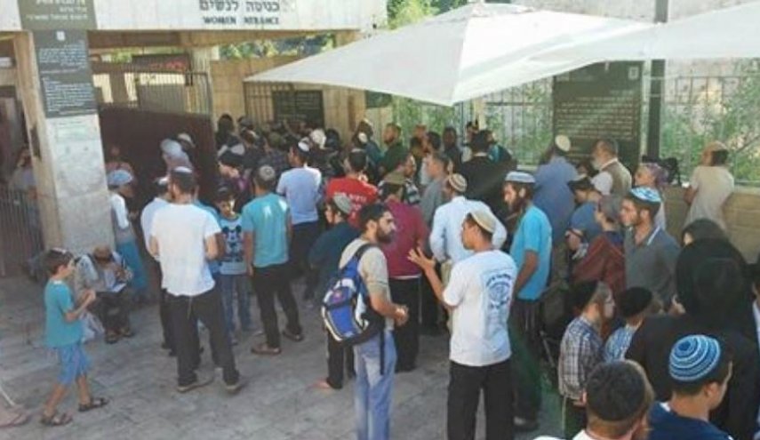 حماس تحذر من تصاعد ارهاب المستوطنين ضد الفلسطنيين