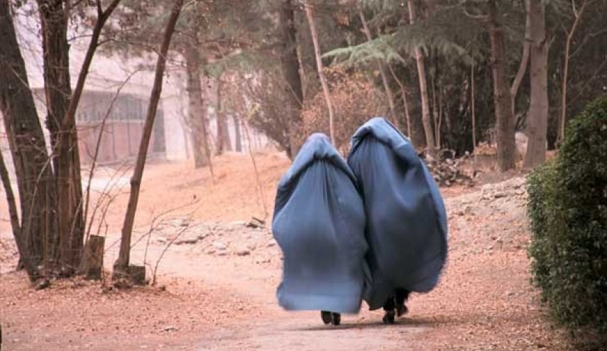 طالبان: السفر لأكثر من 72 كيلومترا بدون محرم ممنوع على الأفغانيات!