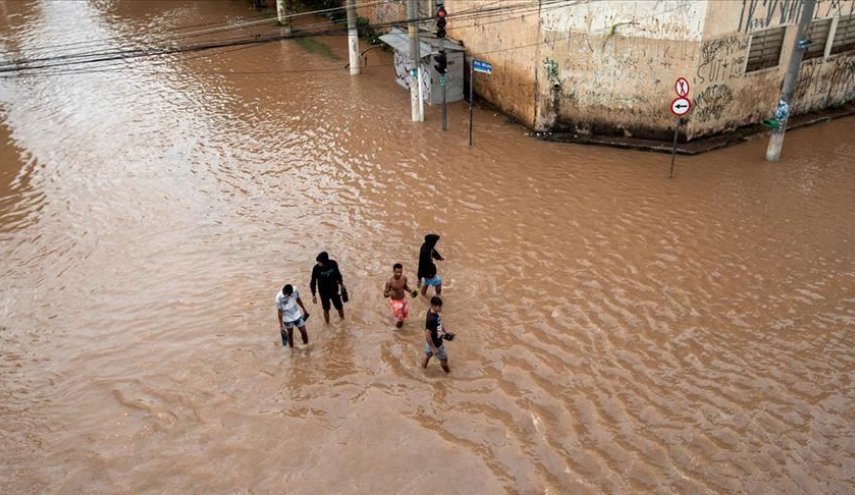 حصيلة قتلى الفيضانات ترتفع إلى 18 شخصا في البرازيل