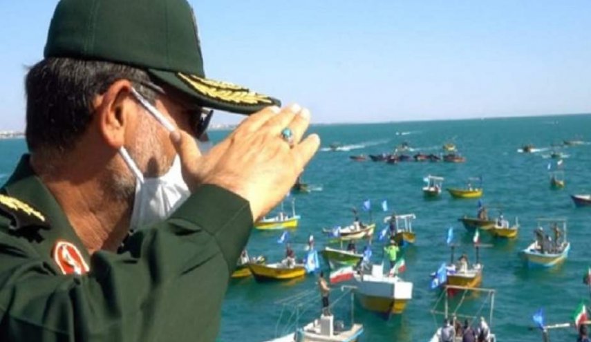 قائد بحرية الحرس الثوري: نرصد المنطقة والخليج الفارسي بشكل كامل 