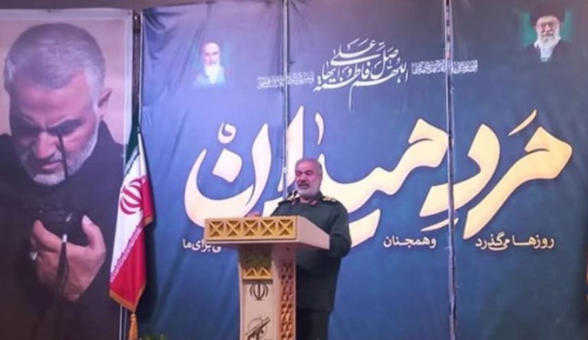 العميد فدوي: الشهيد سليماني كان في الخط الامامي بساحة المعركة دوما