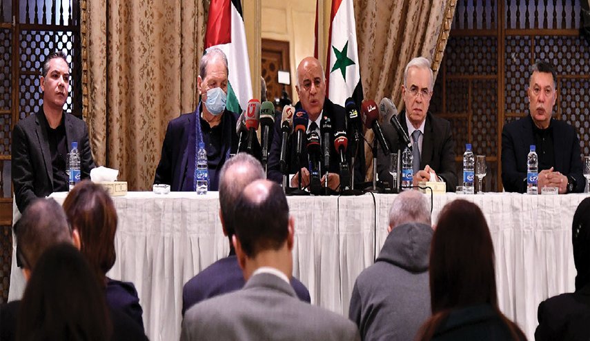 في ختام زيارته.. وفد فتح يكشف عن زيارة قريبة لعباس الى دمشق