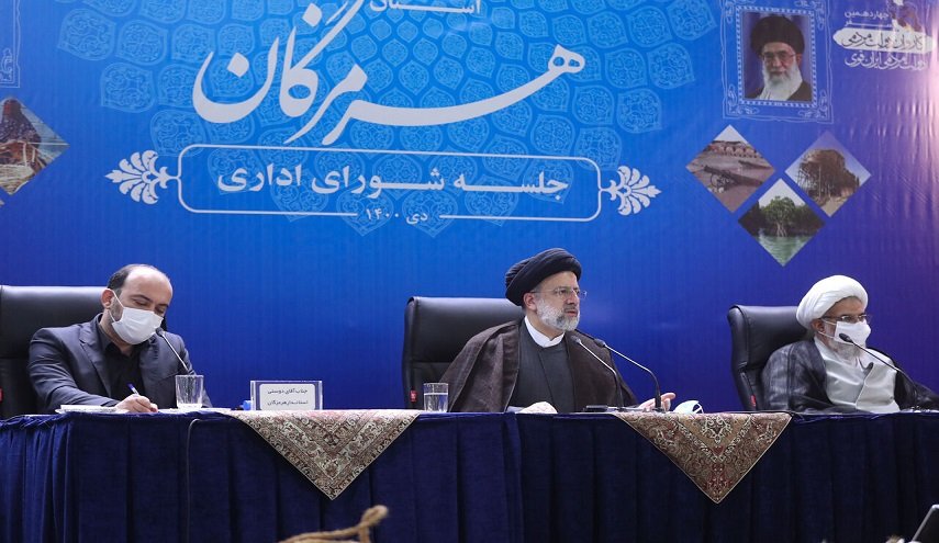 رئيسي يؤكد ارتفاع نسبة الصادرات غير النفطية الى 40%