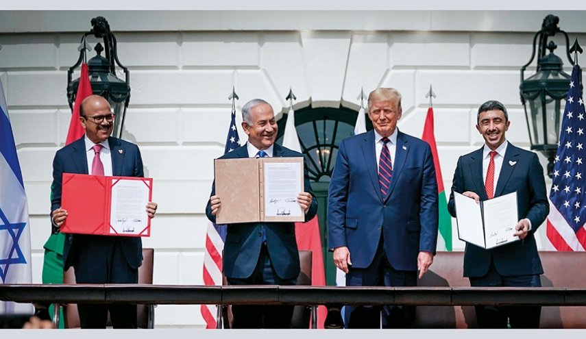 إسرائيلية تسخر من التطبيع مع الإمارات.. 