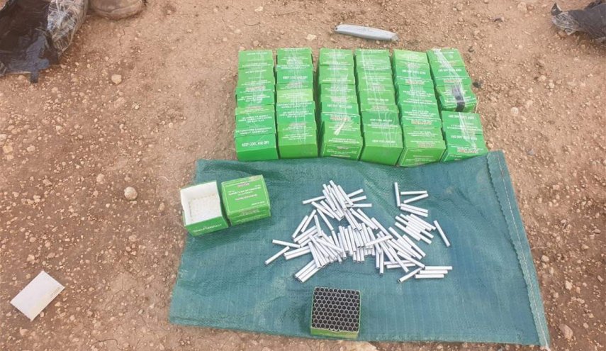 بالصور.. ضبط 3 آلاف قداحة تفجير وقنابر بنينوى
