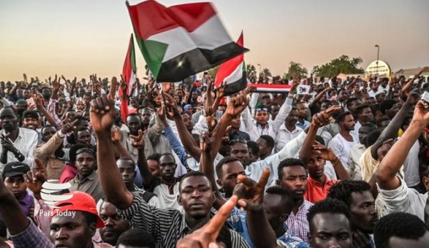 دعوات للتظاهر نحو القصر الرئاسي في الخرطوم اليوم