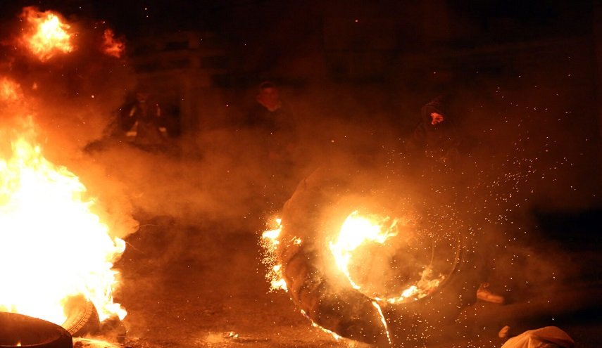 مواجهات بين الفلسطينيين وقوات الاحتلال جنوب نابلس