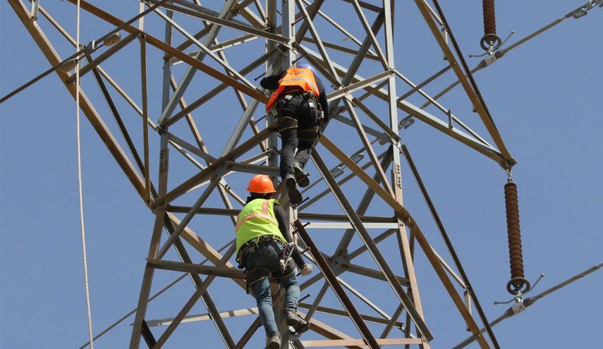 الأردن ولبنان وسوريا توقع اتفاقية العبور وعقد تزويد لبنان بالطاقة الكهربائية