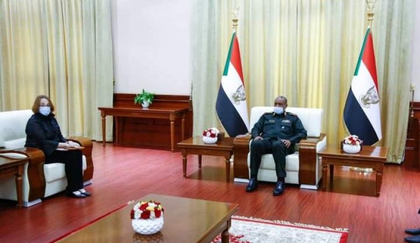 مجلس السيادة: اتفقنا مع وفد أمريكي على دخول الأطراف السودانية في حوار وطني