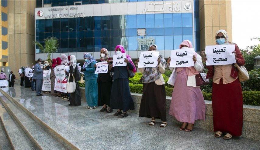 السودان.. وقفة إحتجاجية لمستشارين بوزارة العدل ضد الانقلاب العسكري
