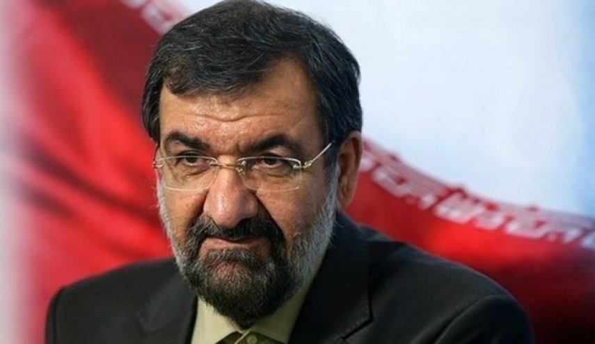 محسن رضائي: الحكومة تبذل الجهود لاجهاض الحظر