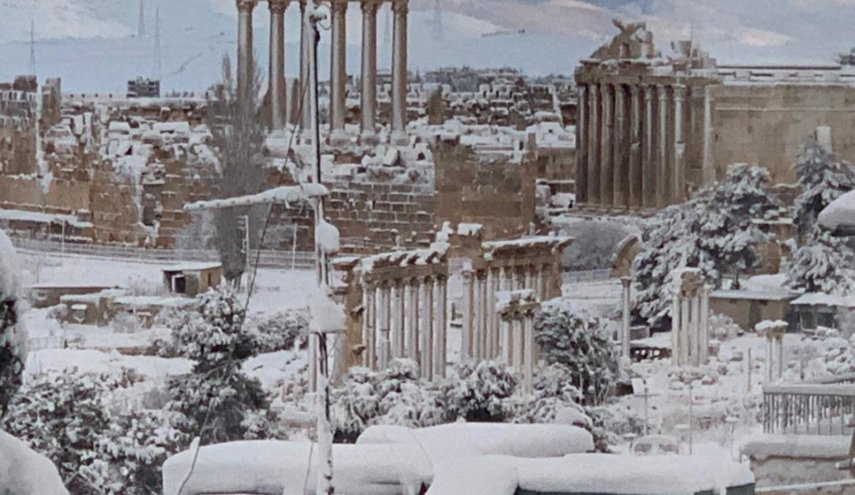 انعزال كلي لمنطقة البقاع  في شرق لبنان بسبب كثافة الثلوج