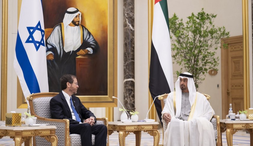 لجان المقاومة الفلسطينية تصدر بيانا حول زيارة الرئيس الإسرائيلي للإمارات