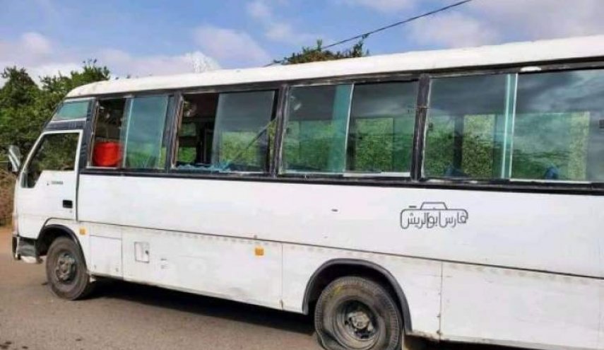 هجوم مسلح يستهدف حافلة عمال بابين