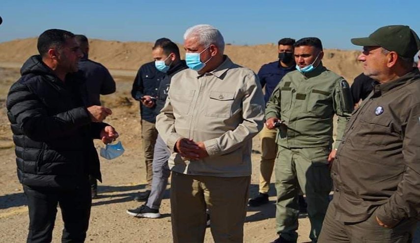 الفياض يتفقد نقاط انتشار الحشد الشعبي في ديالى (صور)
