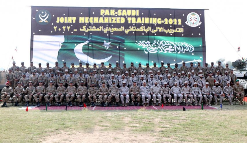 یک گروه از نظامیان سعودی وارد پاکستان شد