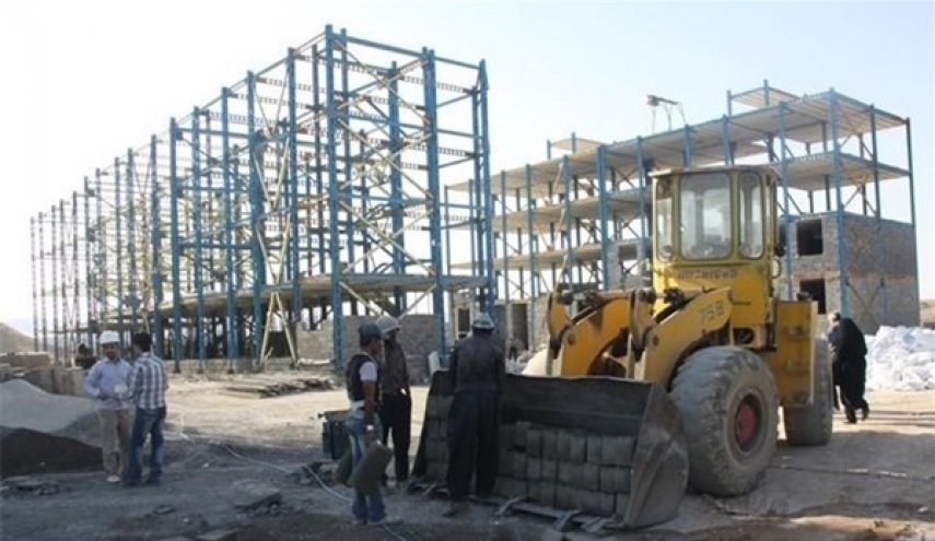 تدشين أكثر من 15 ألف مشروع تنموي في ايران