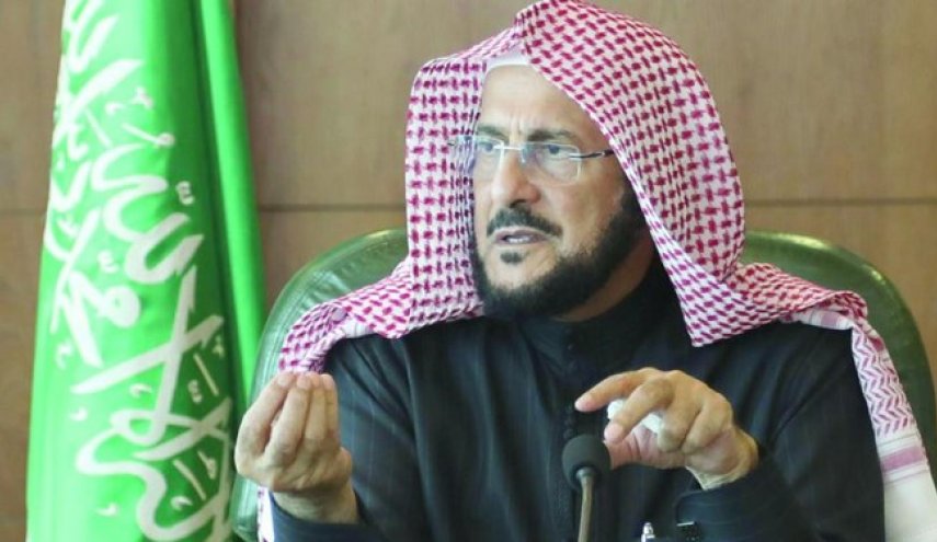 حمله وزیر سعودی به ایران: مقابله با صدور انقلاب خمینی واجب شرعی است
