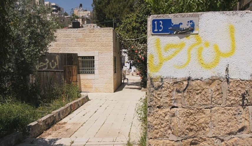 رئيس السلطة الفلسطينية يعلق على ما يجري في حي الشيخ جراح