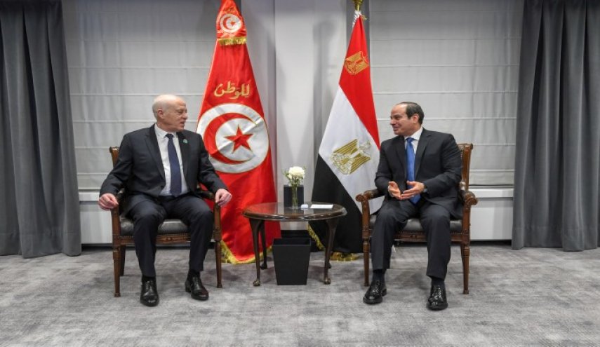 السيسي يلتقي قيس سعيد لأول مرة في بلجيكا